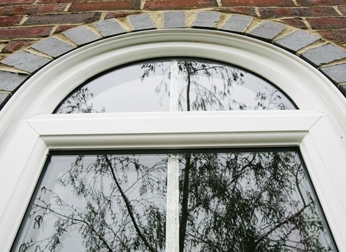 پنجره دوجداره کمانی