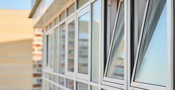 پنجره‌ های قدیمی و تأثیر آن‌ها بر مصرف انرژی