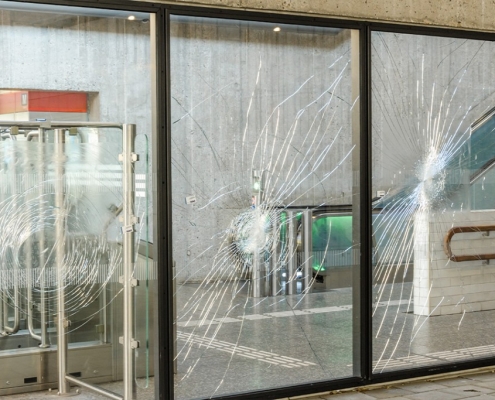 پنجره دوجداره ضد سرقت